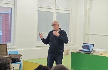 Setkání s Jiřím Rudolfem v rámci Dne pro školu