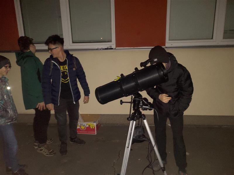 Pozorování noční oblohy