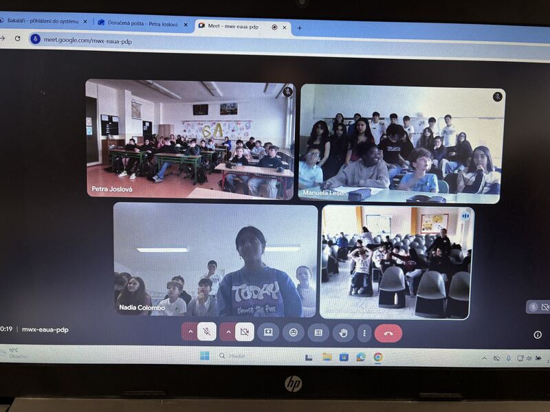 Words Without Borders – eTwinning projekt v 6.A a 6.D
