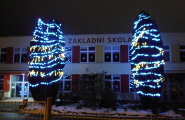 Adventní výzdoba školy